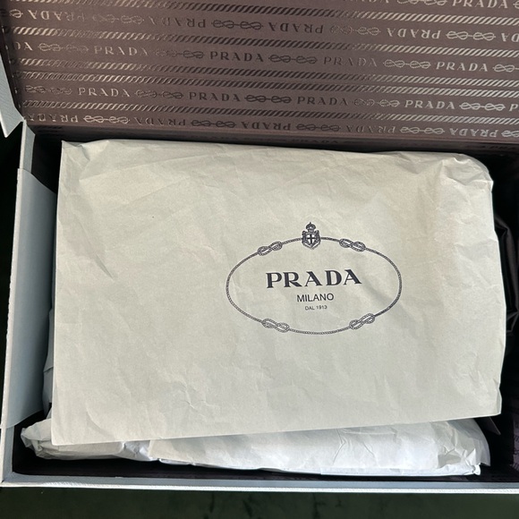 Prada espadrilles new in box - Picture 4 of 7